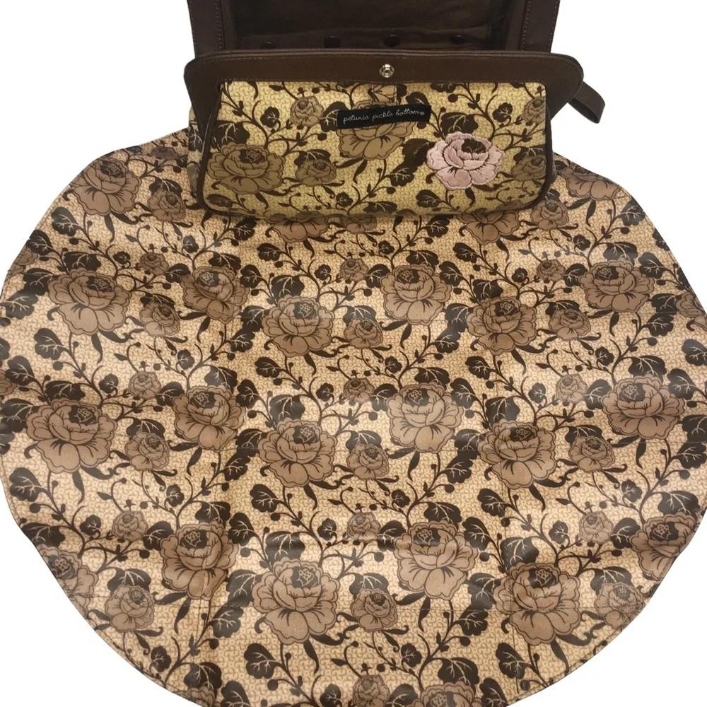 Petunia Pickle Bottom Brown Rose Print Mini Diaper Clutch Bag/Changing P…